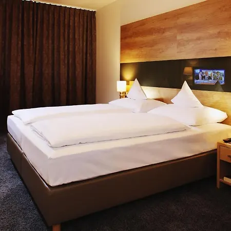 Brackweder Hof 3*