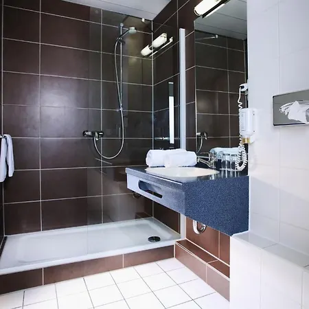 Brackweder Hof 3*